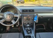 Audi A4 9