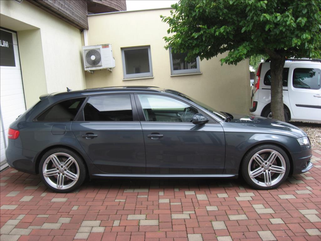 Audi S4