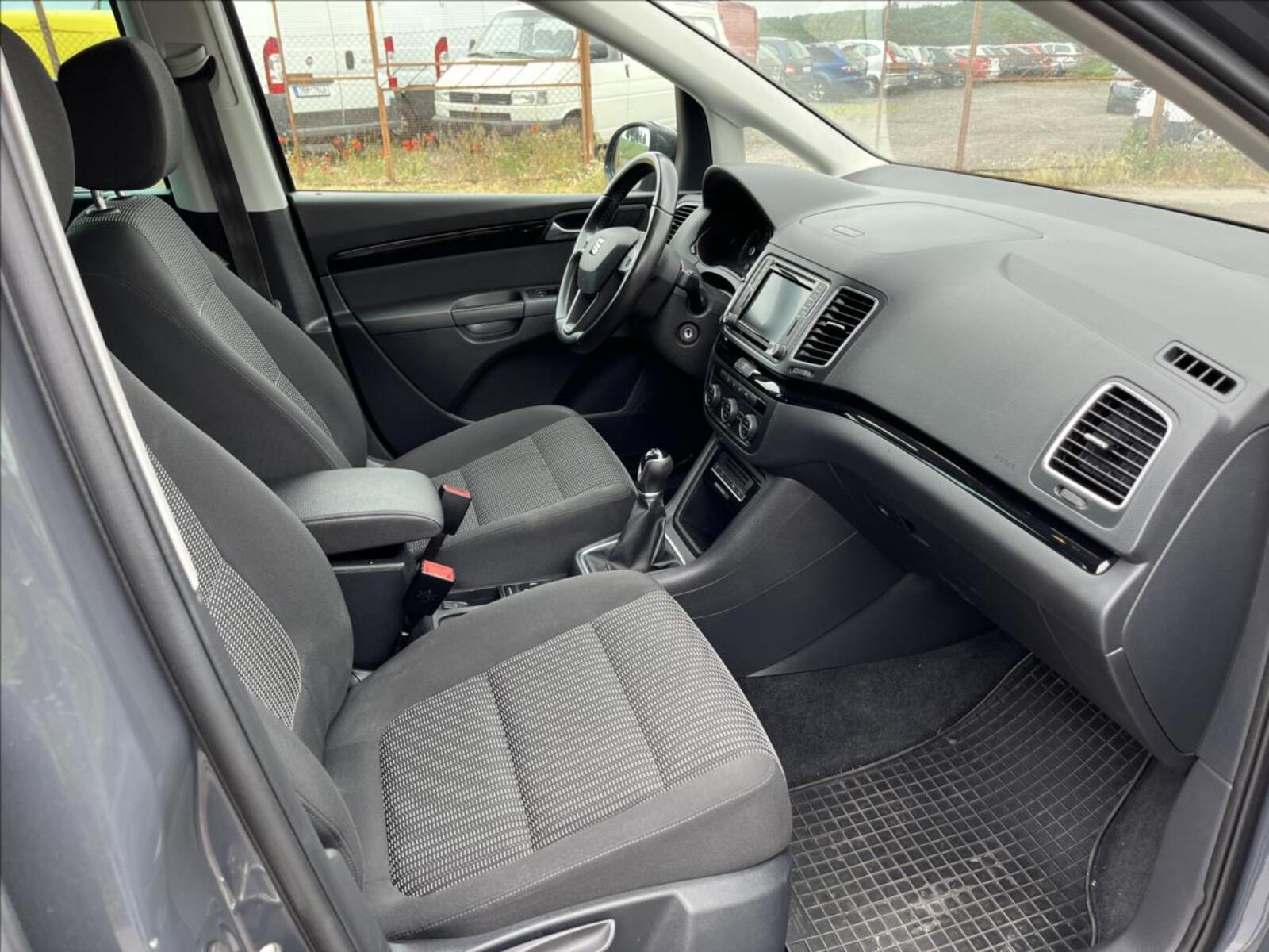 Seat Alhambra 10