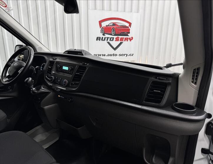 Ford Transit 33