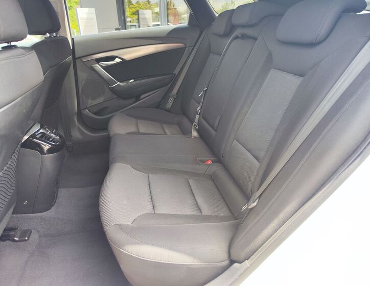 Hyundai i40 11