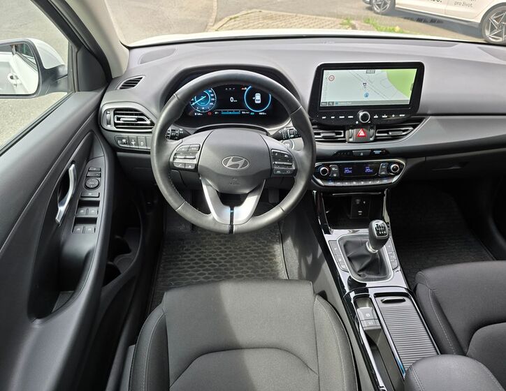 Hyundai i30 13