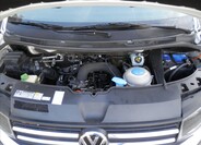 Volkswagen Multivan 22