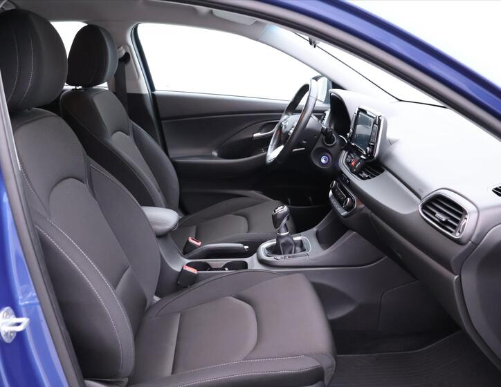 Hyundai i30 12