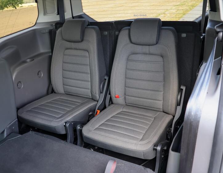 Ford Tourneo Connect 18