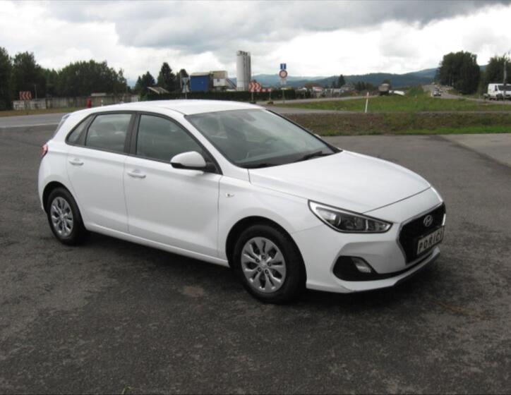Hyundai i30 4