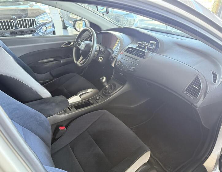 Honda Civic 8