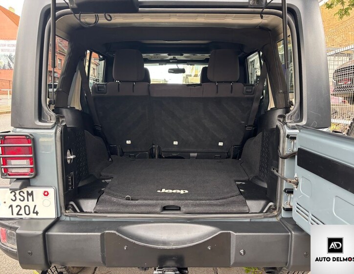 Jeep Wrangler 7