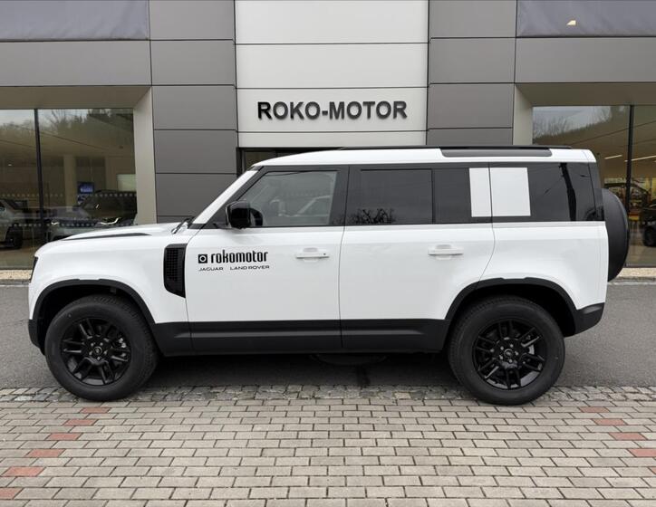 Land Rover Defender 1