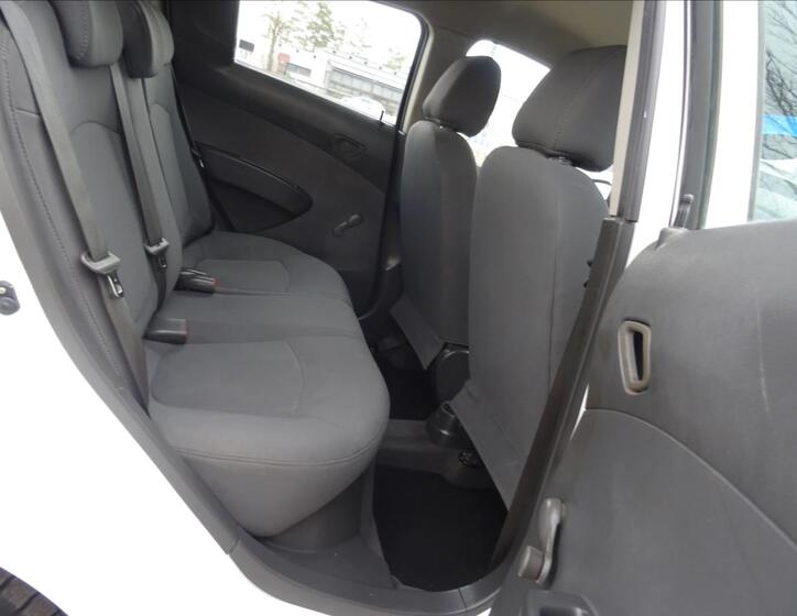 Chevrolet Spark 20