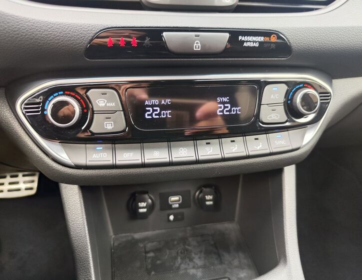 Hyundai i30 21