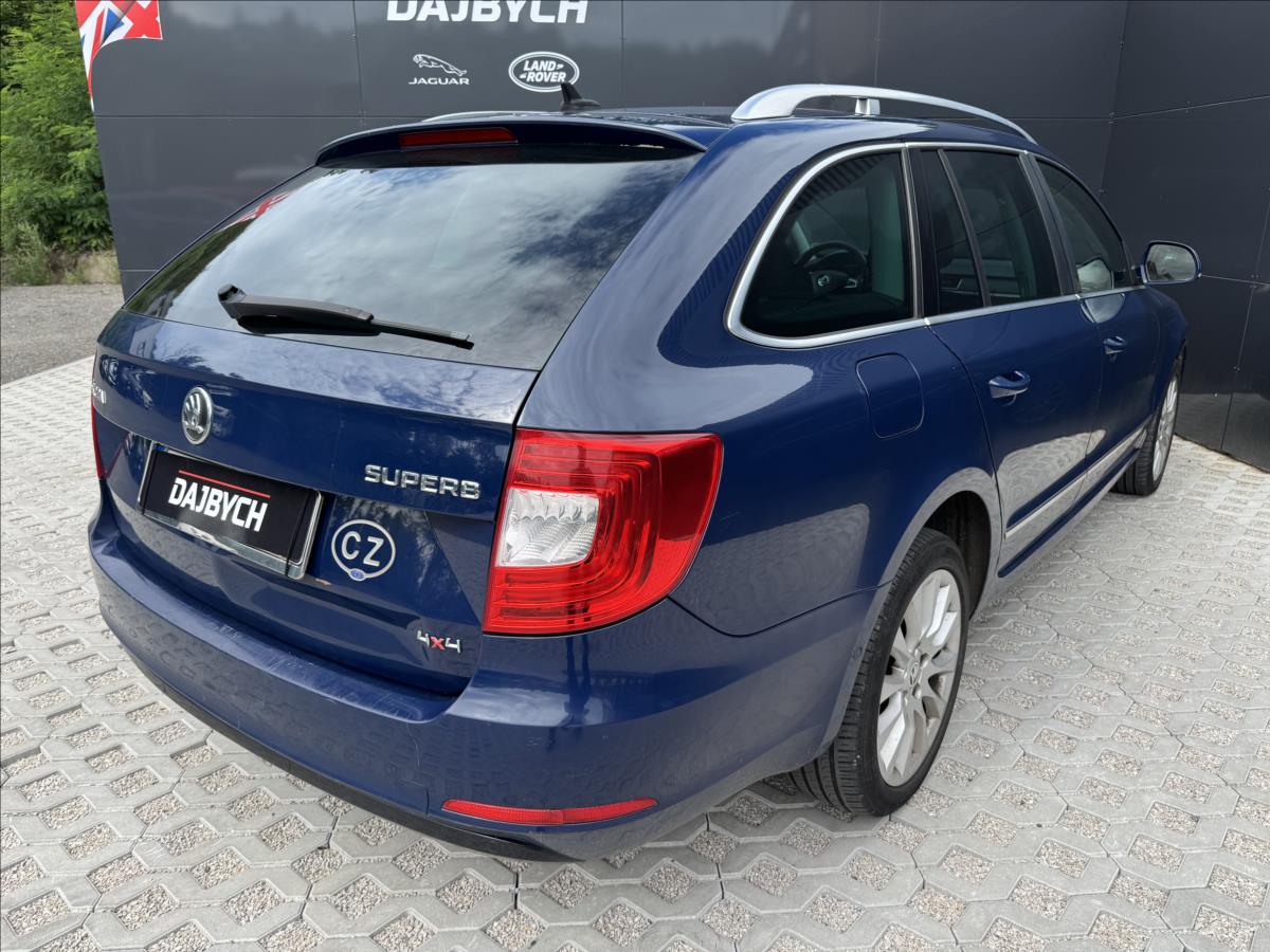 Škoda Superb