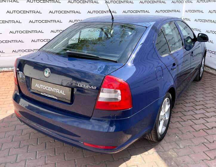 Škoda Octavia 9