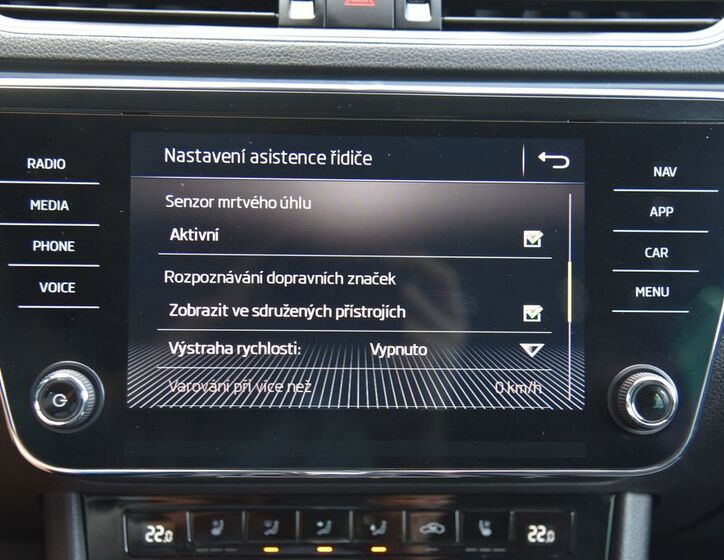 Škoda Superb 40