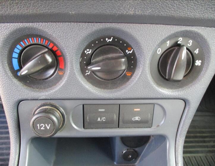 Ford Tourneo Connect 18