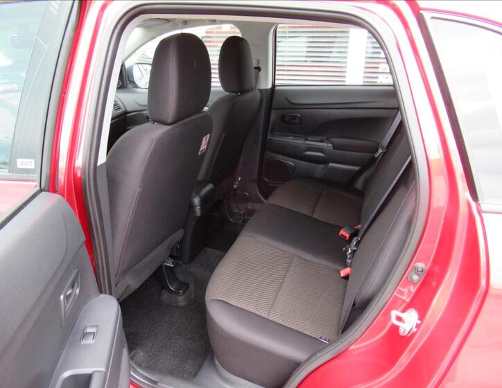 Mitsubishi ASX 18