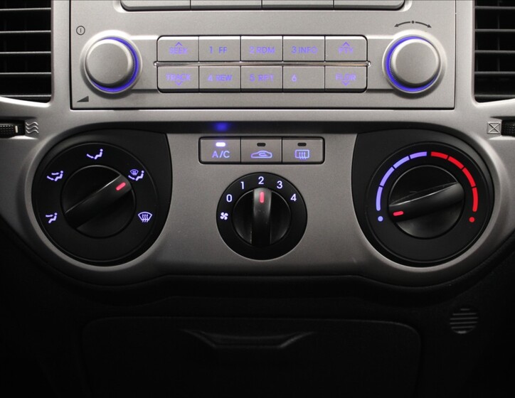 Hyundai i20 11