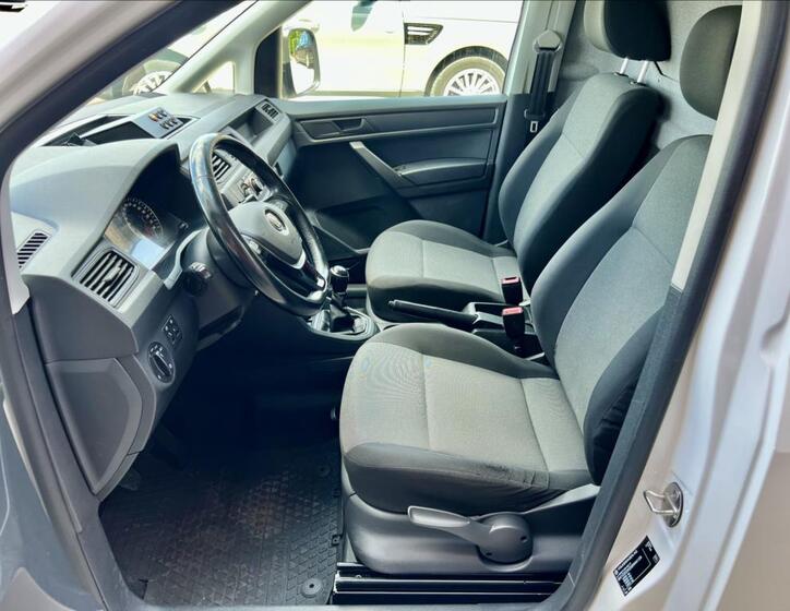 Volkswagen Caddy 10