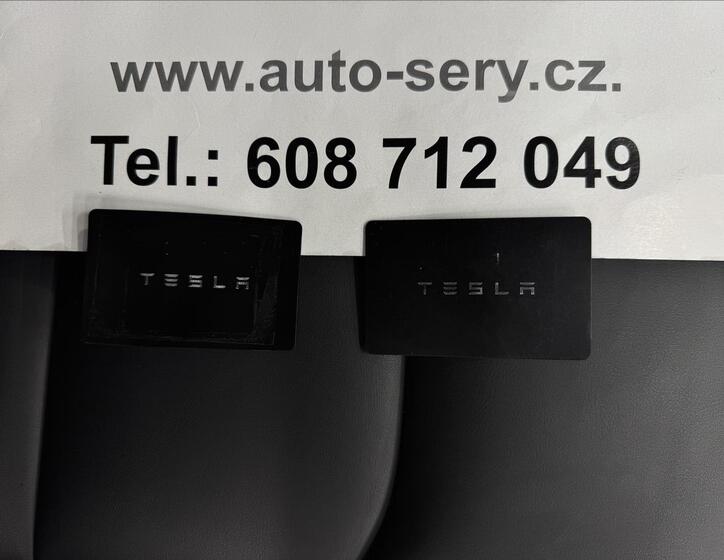 Tesla Model 3 37