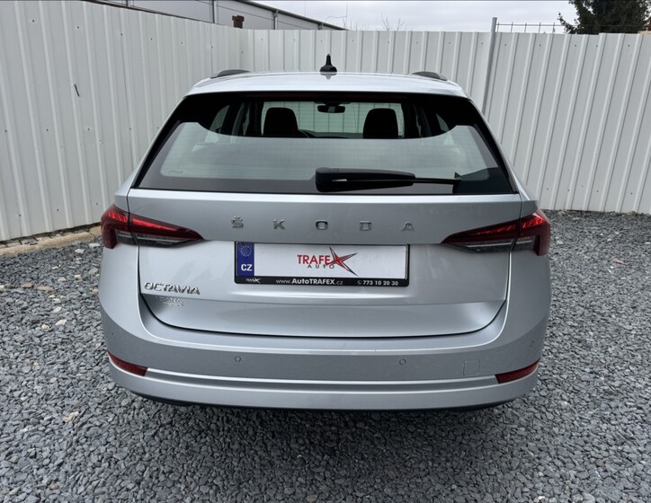 Škoda Octavia 12