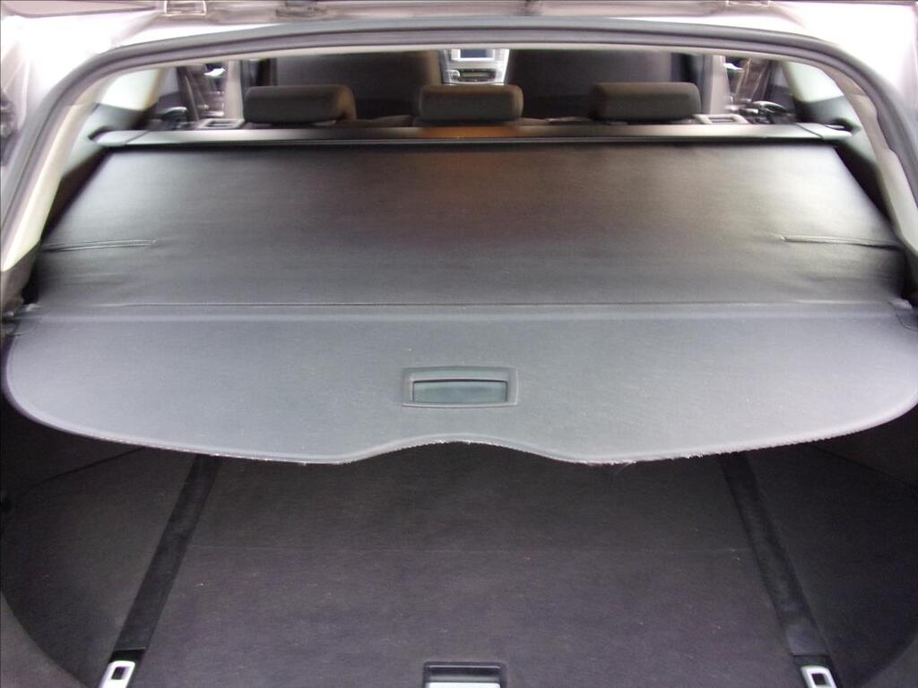 Toyota Avensis 31