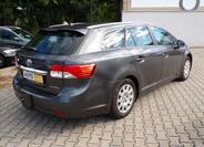 Toyota Avensis 4