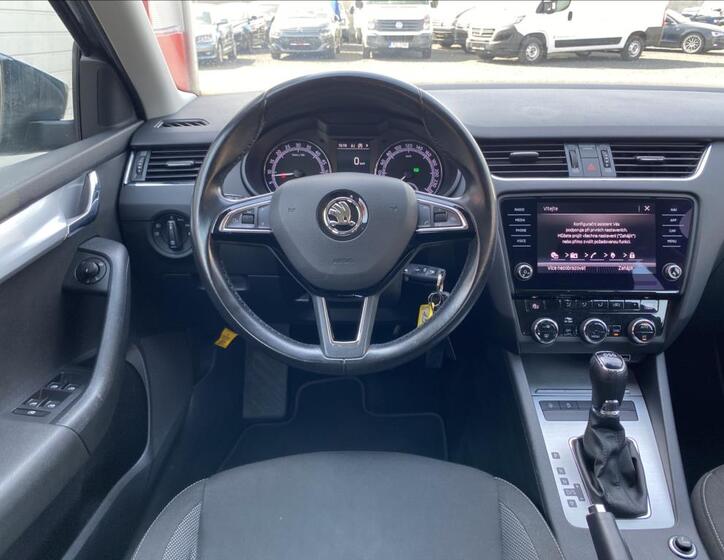 Škoda Octavia 22