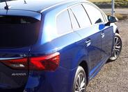 Toyota Avensis 12