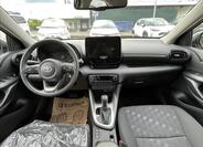 Toyota Yaris 10