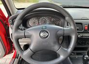 Nissan Almera 17