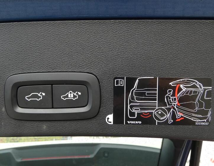 Volvo XC40 20