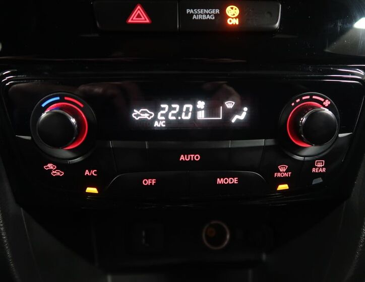 Suzuki Vitara 21