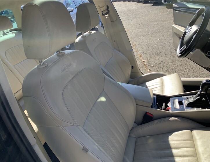 Škoda Superb 16