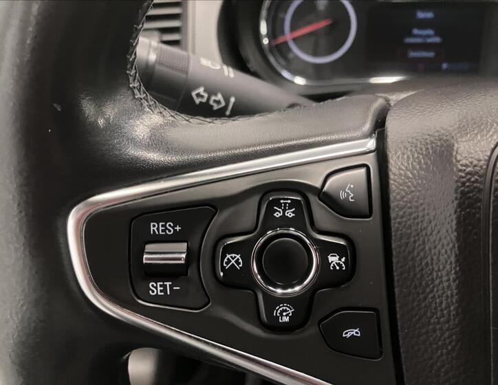 Opel Insignia 17
