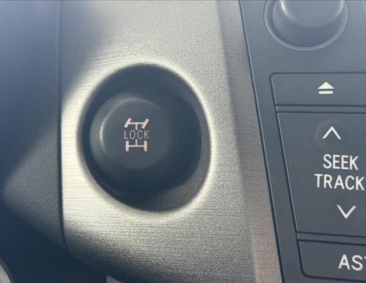 Toyota RAV4 14
