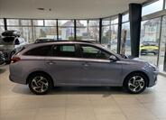 Hyundai i30 4