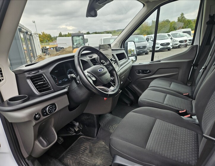 Ford Transit 6
