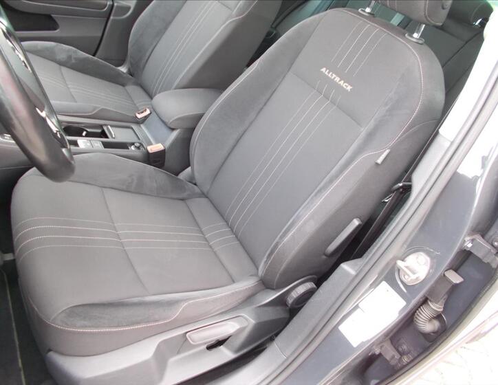 Volkswagen Golf 19