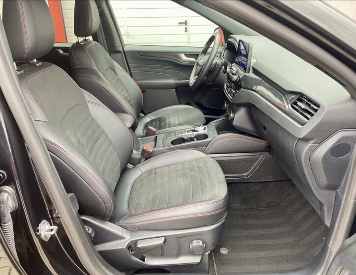 Ford Kuga 21