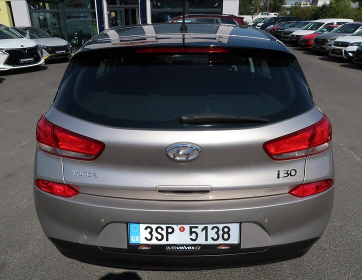 Hyundai i30 8