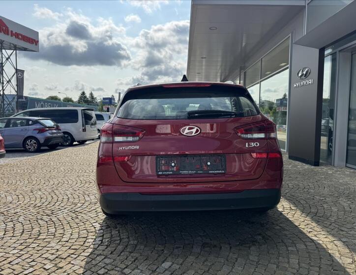 Hyundai i30 5