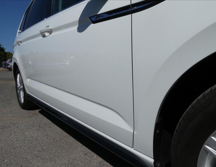 Volkswagen Touran 13