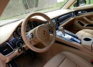 Porsche Panamera 12