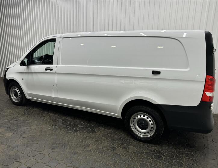 Mercedes-Benz Vito 5