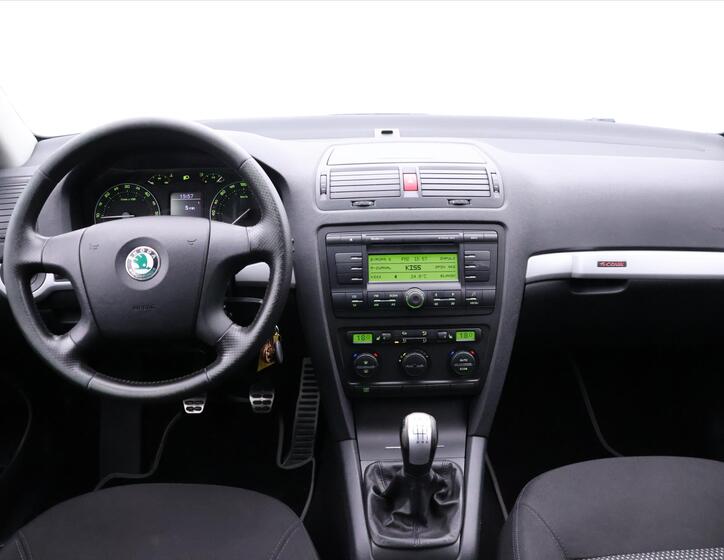 Škoda Octavia 28