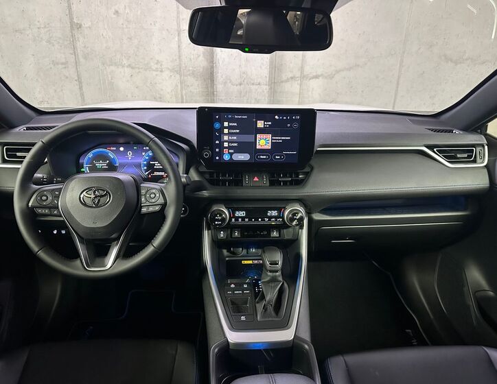 Toyota RAV4 17
