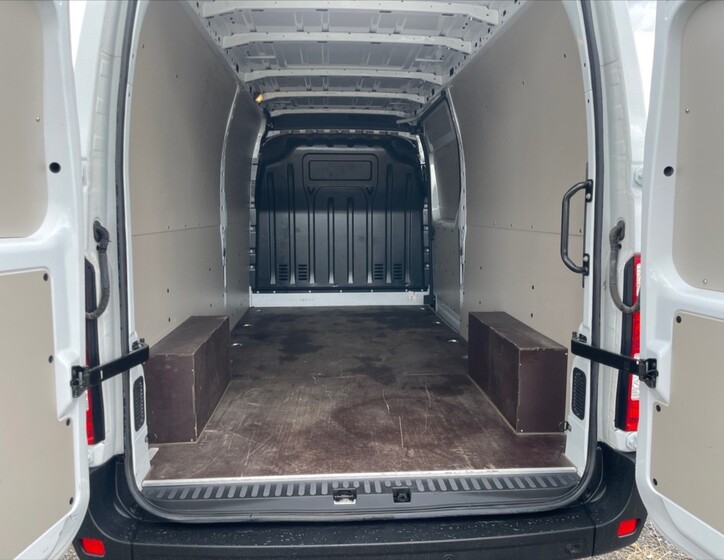Renault Master 6