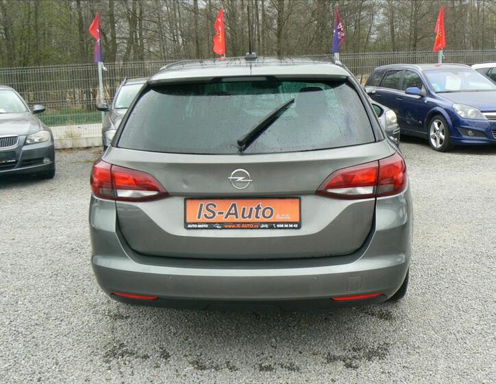 Opel Astra 4