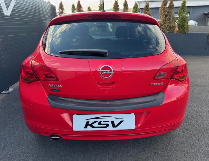 Opel Astra 8