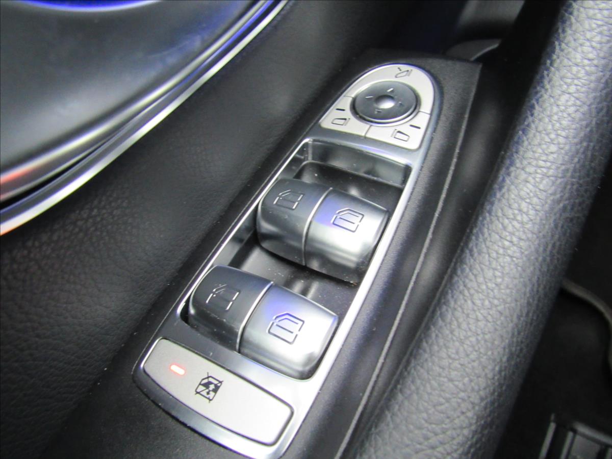 Mercedes-Benz Třídy E